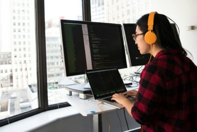 adjustable desk singapore