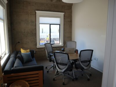 ergonomic chair-uoffice